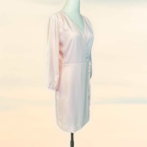 J. Crew ‘Wrap Dress in 365 Crepe’ in Baby Pink Size 4 - Picture 12 of 16